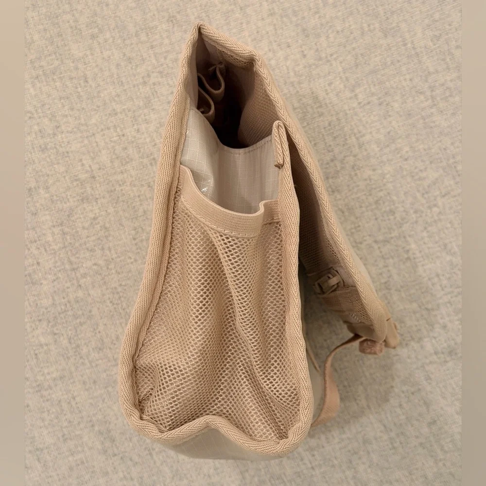 Calpak Terra Hanging Toiletry Bag - Picture 13 of 15